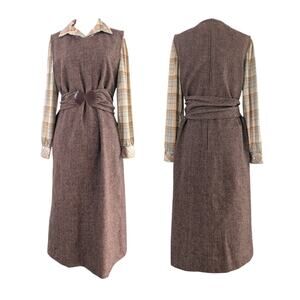 70s Wool Tweed Pendleton Women's Skirt Suit with belt ~ Size 10